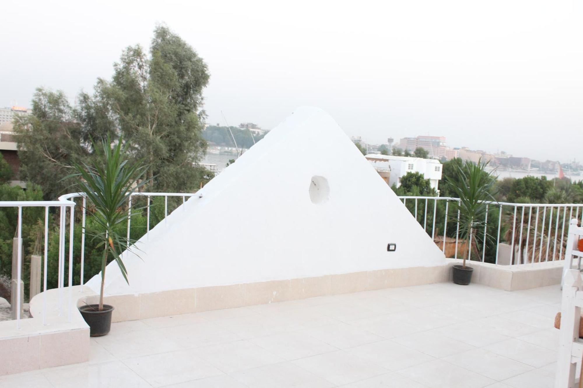 الأقصر Mama Africa Apts & Studios المظهر الخارجي الصورة